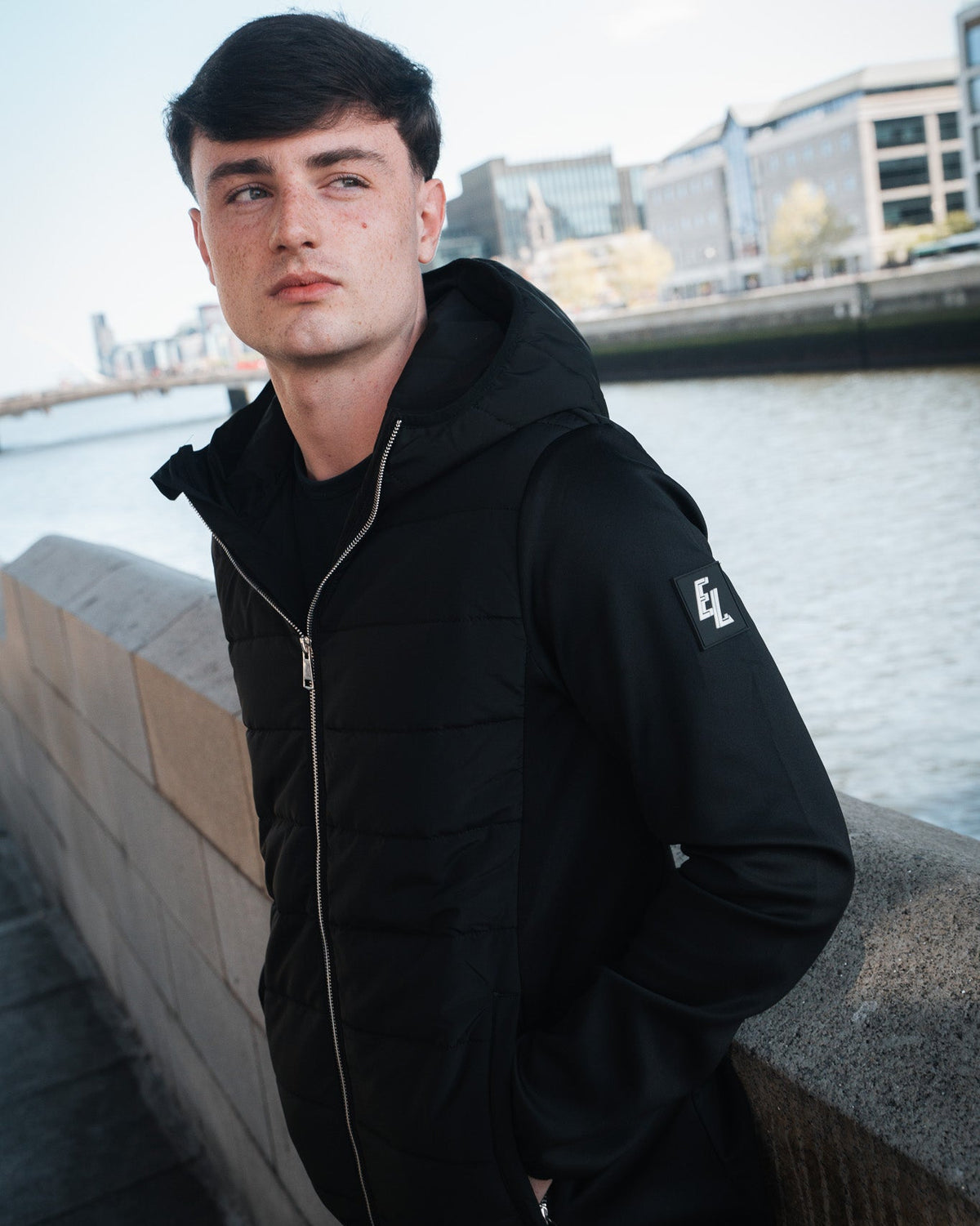 EL Hybrid Jacket “Black”