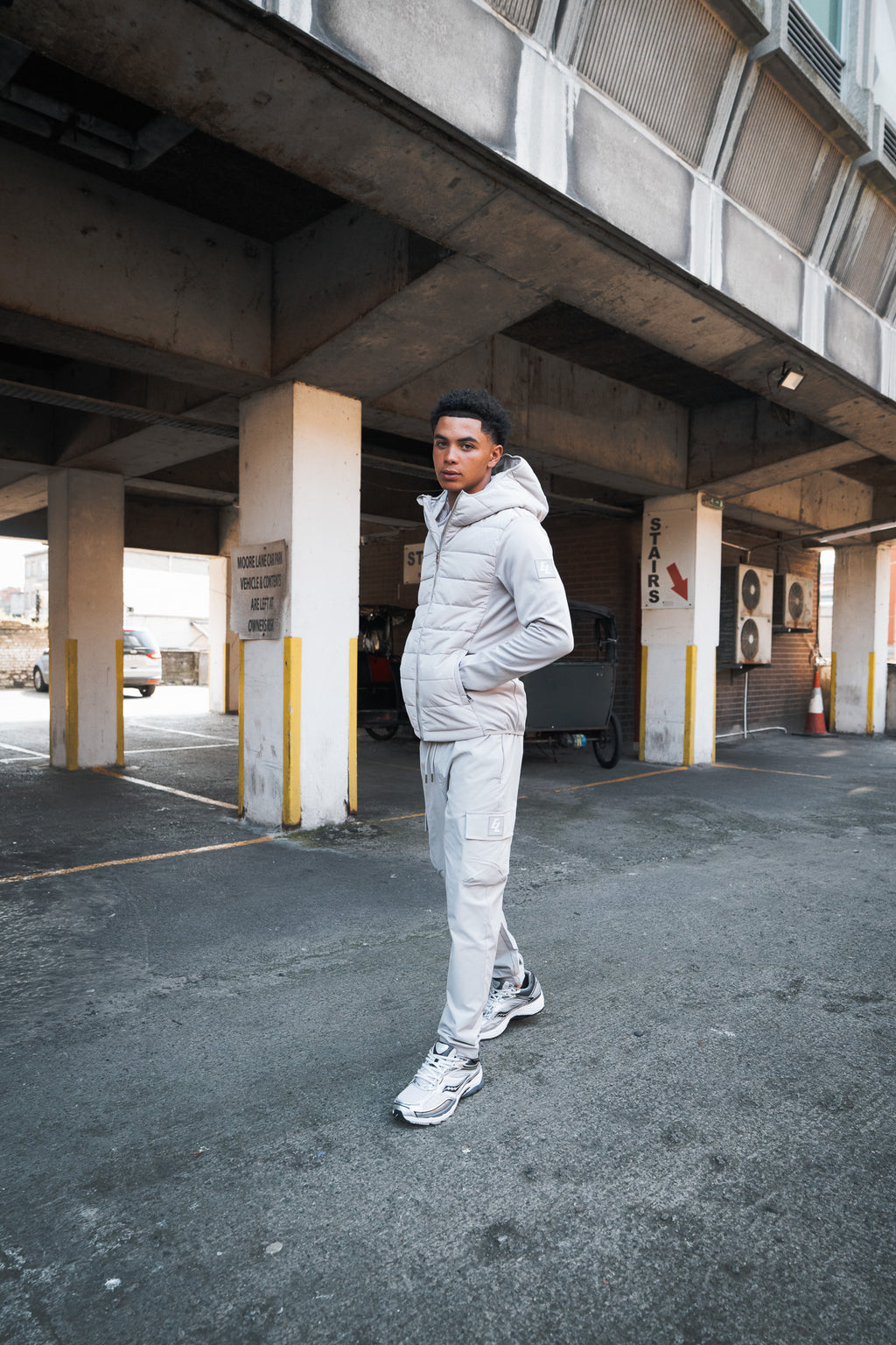 EL Patch Cargos “Grey”